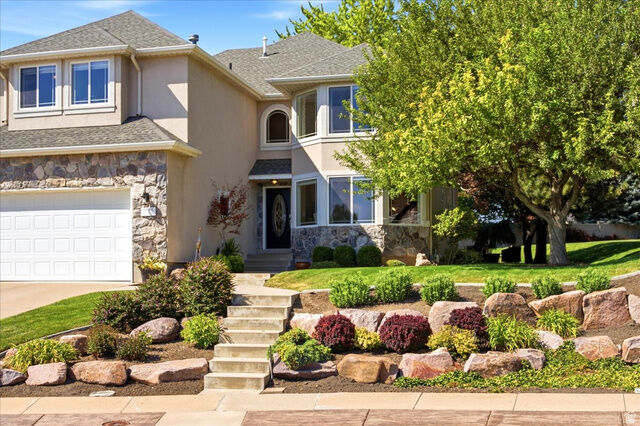 Property Photo: 1591 E 275 N UT 84040