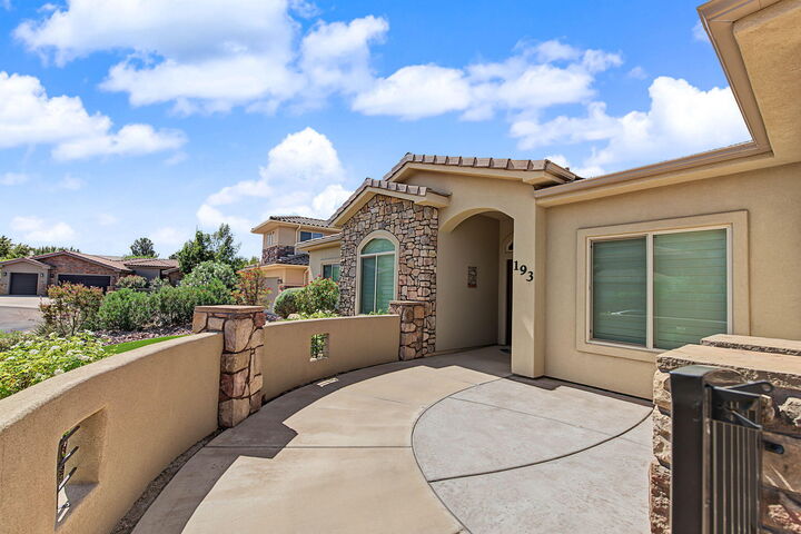 Property Photo:  193 N 1280 St W  UT 84770 