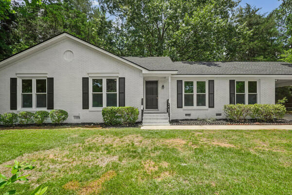Property Photo:  206 Raintree Dr  GA 31705 