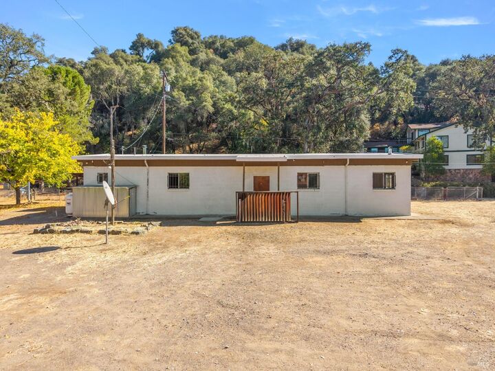Property Photo:  1400 Recreation Road  CA 95482 