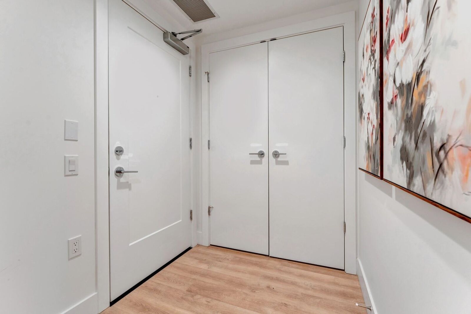 Property Photo:  2325 Emery Court 105  BC V7J 0E8 