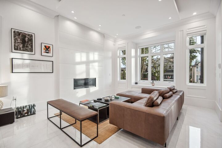 Property Photo:  2931 W 39th Avenue  BC V6N 2Z5 