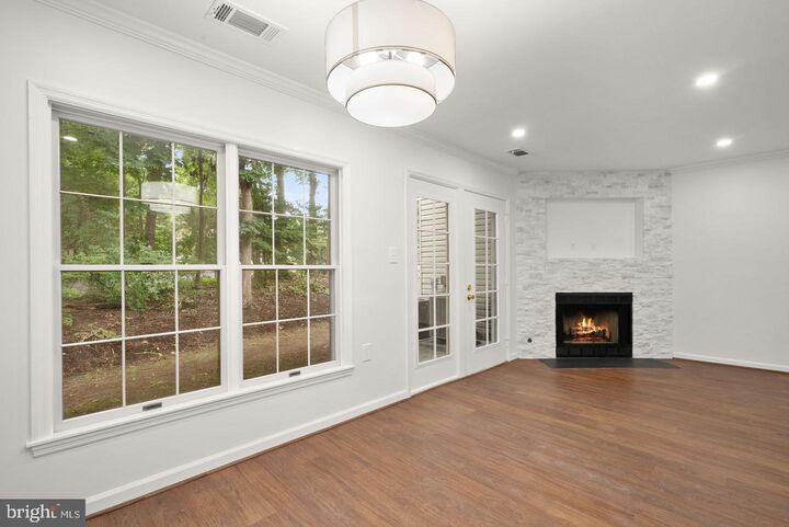 Property Photo:  7256 Glen Hollow Court 2  VA 22003 
