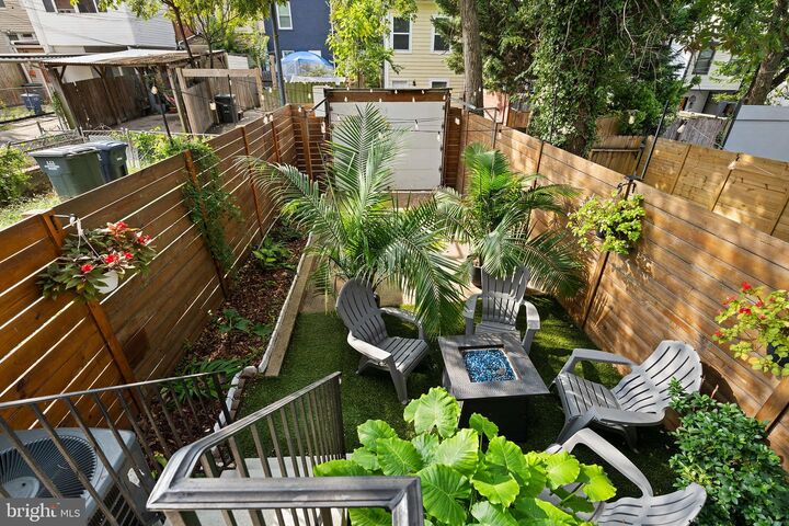 Property Photo: 1711 Lang Place NE DC 20002