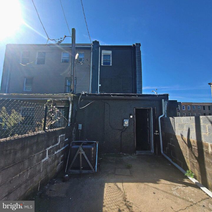 Property Photo:  1816 McHenry Street  MD 21223 