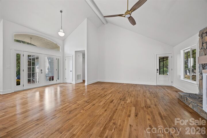 Property Photo:  25002 Molokai Drive  SC 29708 