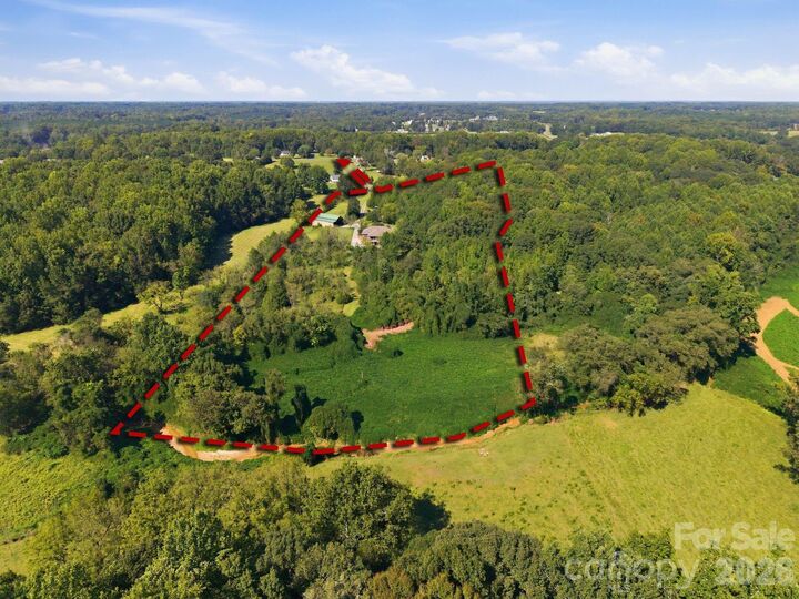 Property Photo:  1086 Shinnville Road  NC 27013 