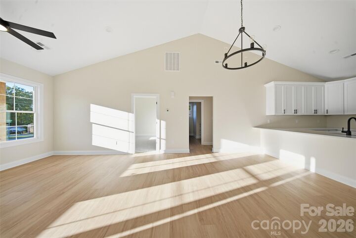 Property Photo:  5101 Ridge Street  NC 28152 