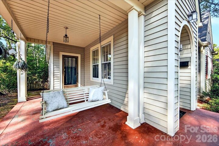 Property Photo:  914 S Johnson Street  NC 28112 