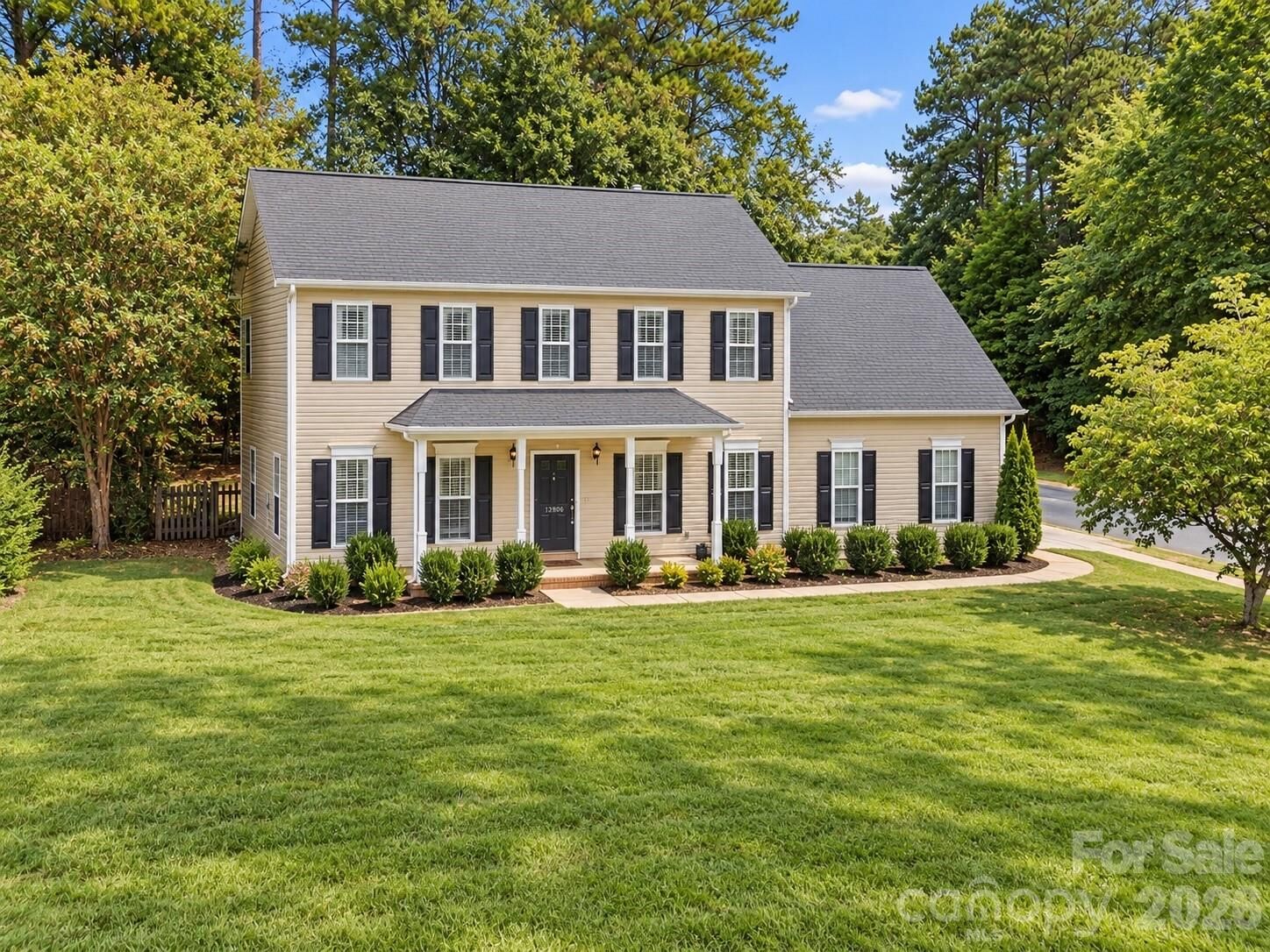 Property Photo:  12806 English Walnut Lane  NC 28215 