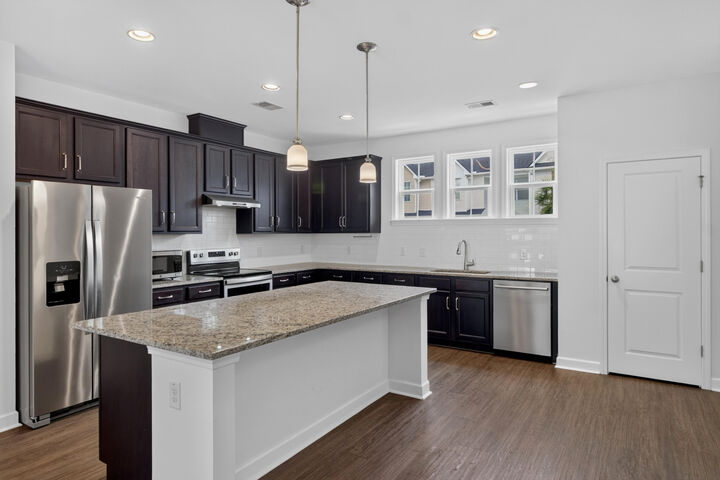 Property Photo:  544 McLernon Trace  SC 29455 