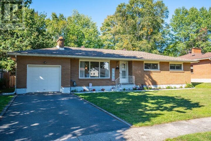 Property Photo:  100 Parkdale Dr  ON P6A 4C8 