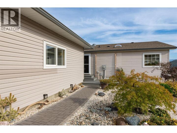 Property Photo: 1750 Lenz Road 108 BC V1Z 3N1