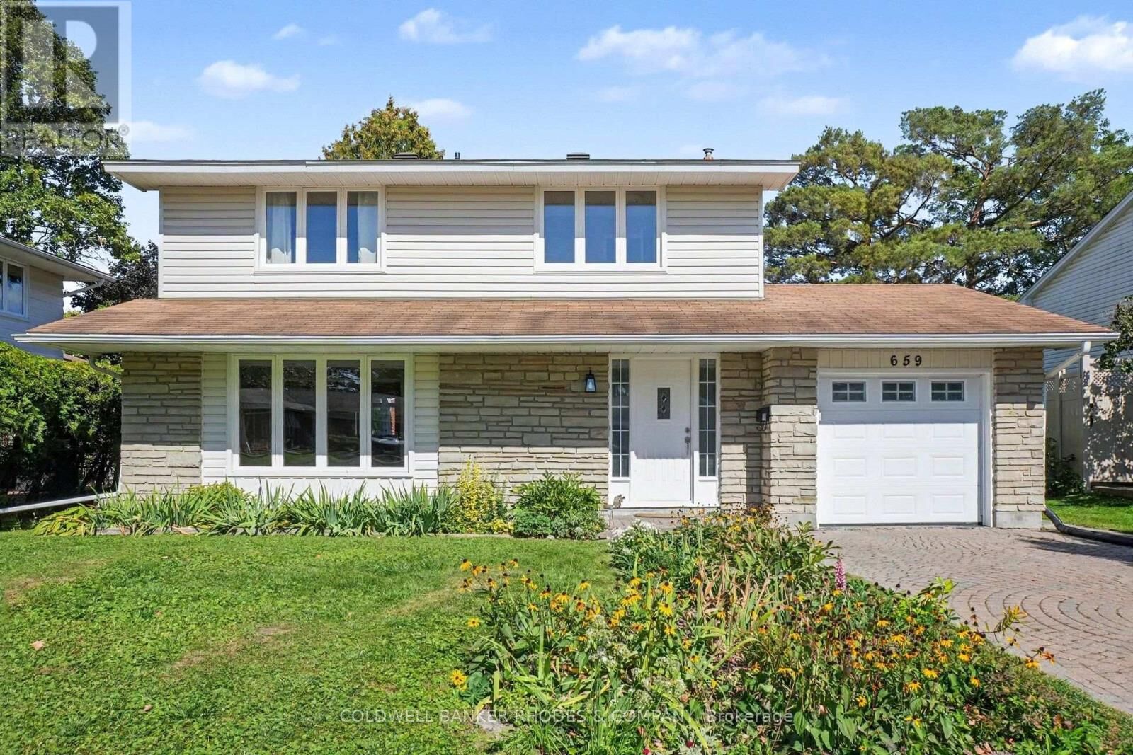 Photo de la propriété:  659 Ingram Crescent  ON K1J 7A7 