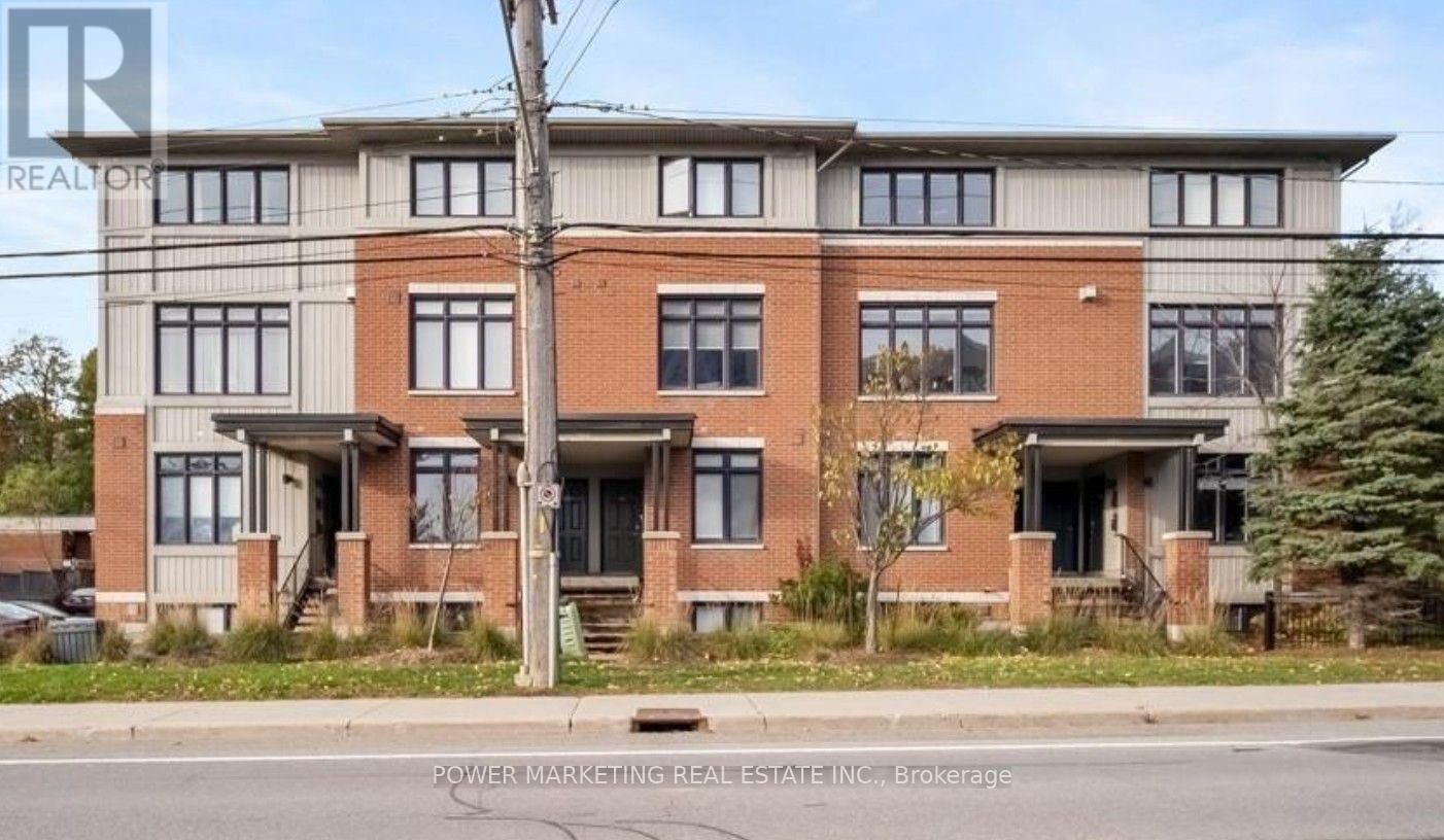 Property Photo:  799 Montreal Road 28  ON K1K 0S9 