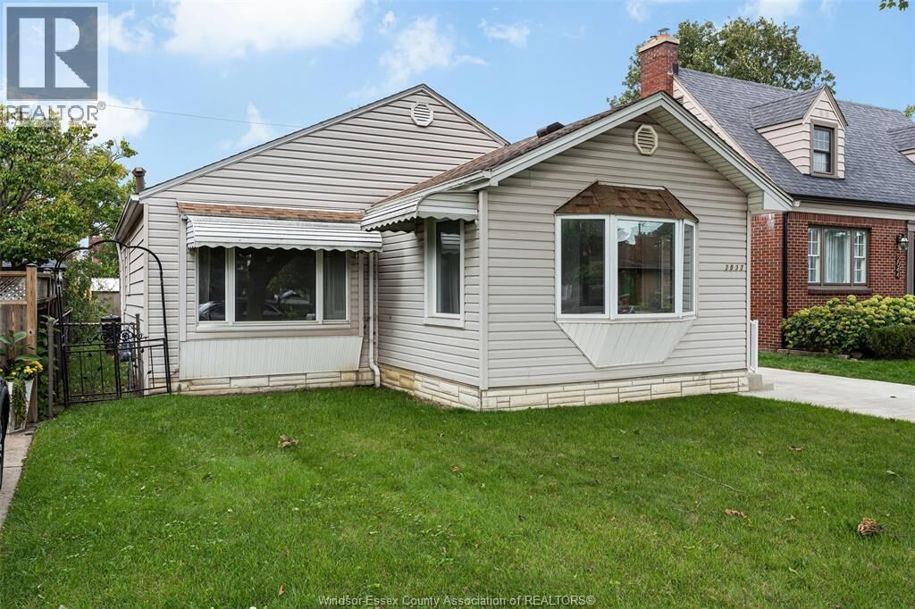 Property Photo:  2032 Verdun  ON N8W 1P7 
