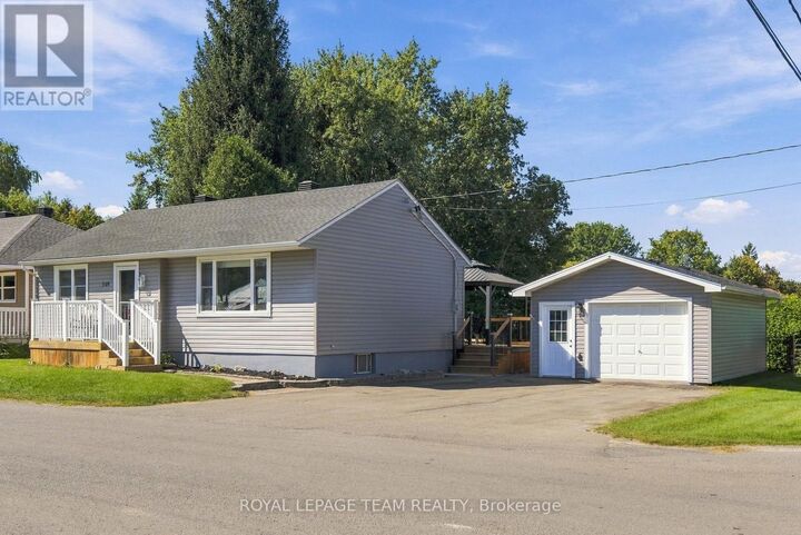Property Photo:  309 George Street East  ON K0G 1J0 