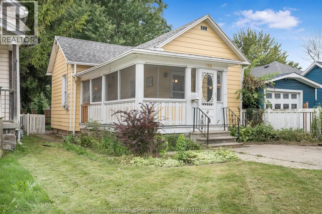 Property Photo:  196 Raleigh Street  ON N7M 2N7 
