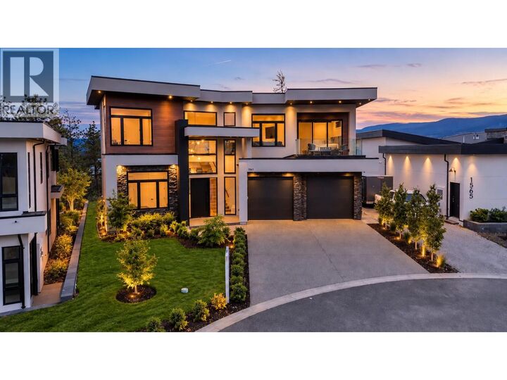 Property Photo: 1561 Cabernet Court BC V4T 3B5