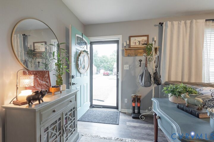 Property Photo: 623 Charles Avenue VA 23834