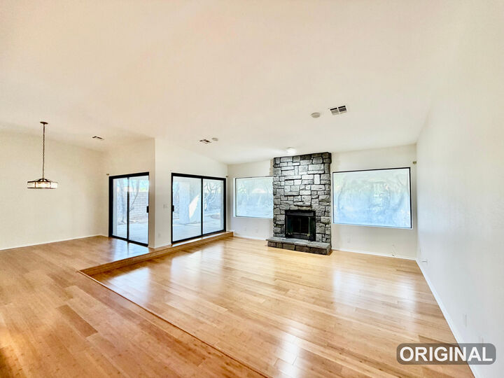 Property Photo: 27136 Shadowcrest Lane CA 92234