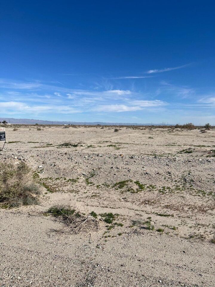 Property Photo:  2196 Palm Way Way  CA 92274 