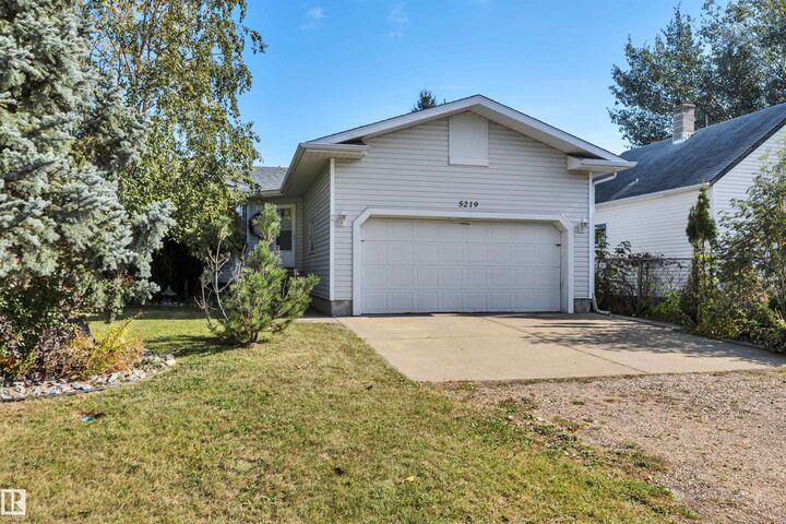 Property Photo:  5219 49 Street  AB T0A 3P0 