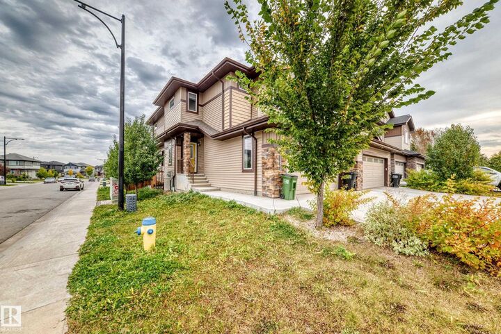 Property Photo:  7245 Chivers Place SW  AB T6W 4L4 