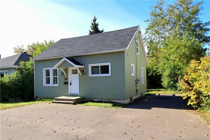 Property Photo:  294 Mill  NB E1A 4B1 