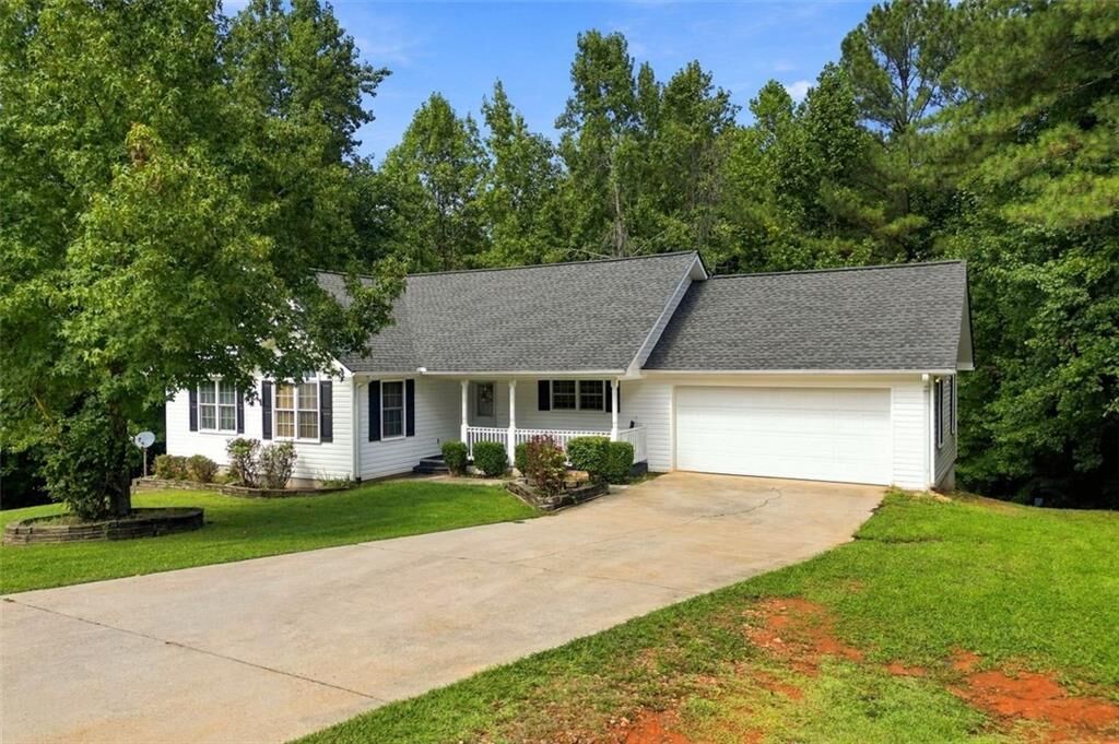 Property Photo: 84 Barker Trail Road GA 30528