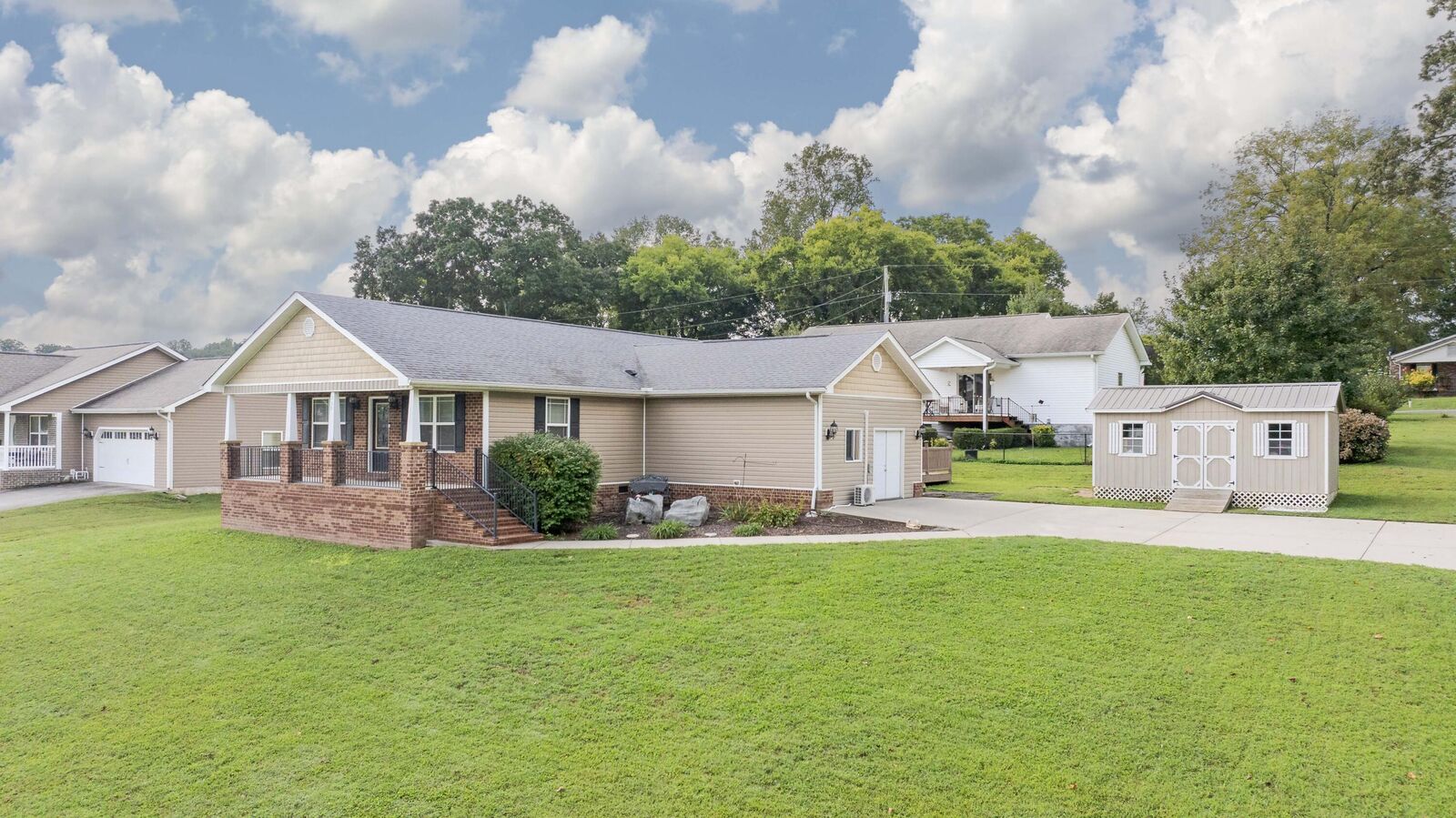 Property Photo:  339 Foothills Drive  TN 37321 