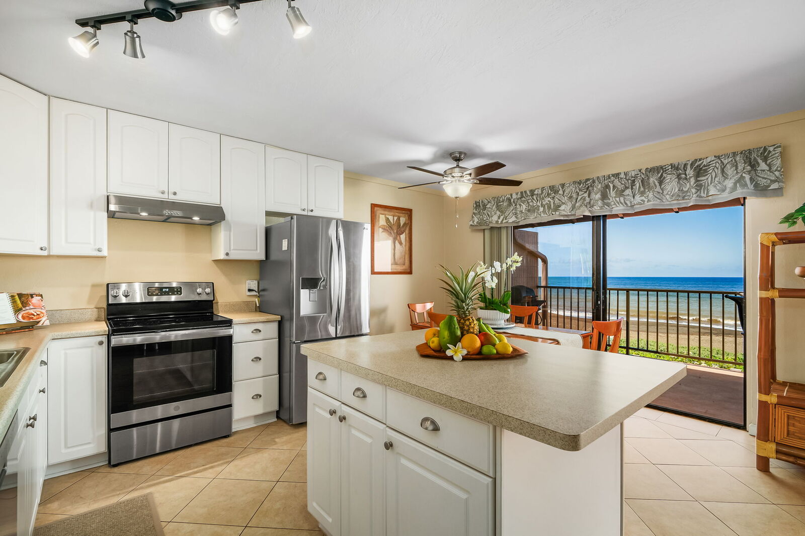 Property Photo: 4451 Moana Rd 309 HI 96796