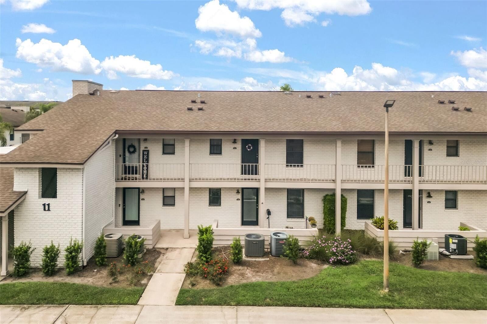 Property Photo: 3046 Plaza Terrace Drive 3046 FL 32803