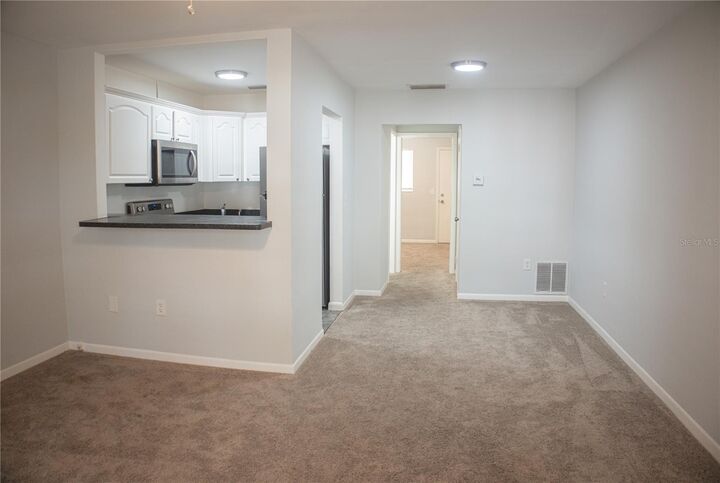 Property Photo:  1257 Drew Street 14  FL 33755 