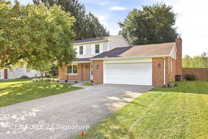 Property Photo:  4925 Century Drive  MI 48638 