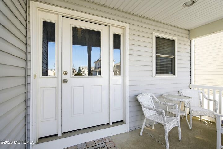 Property Photo:  15 Farragut Avenue  NJ 08752 