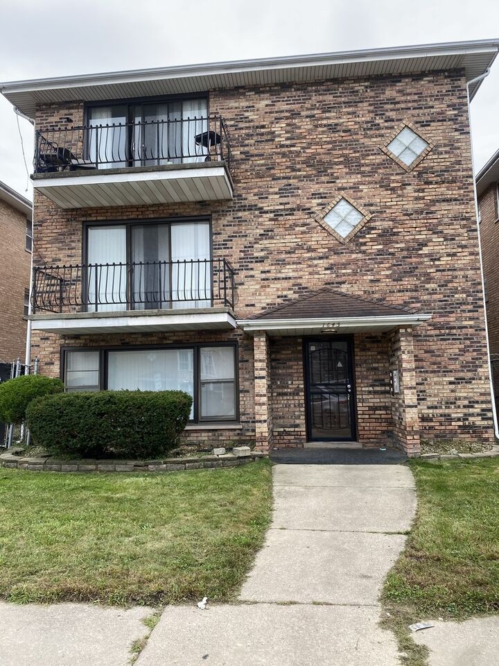 Property Photo: 1645 Harbor Avenue IL 60409