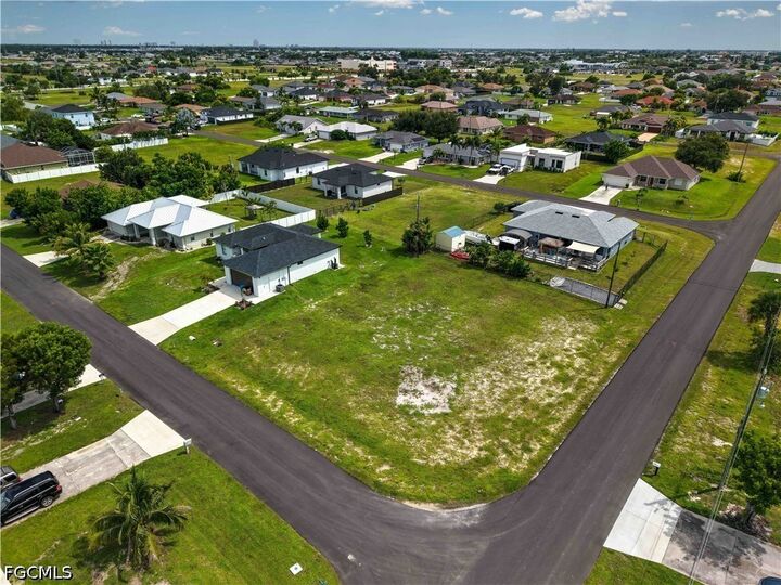Property Photo: 1320 NE 19th Street FL 33909