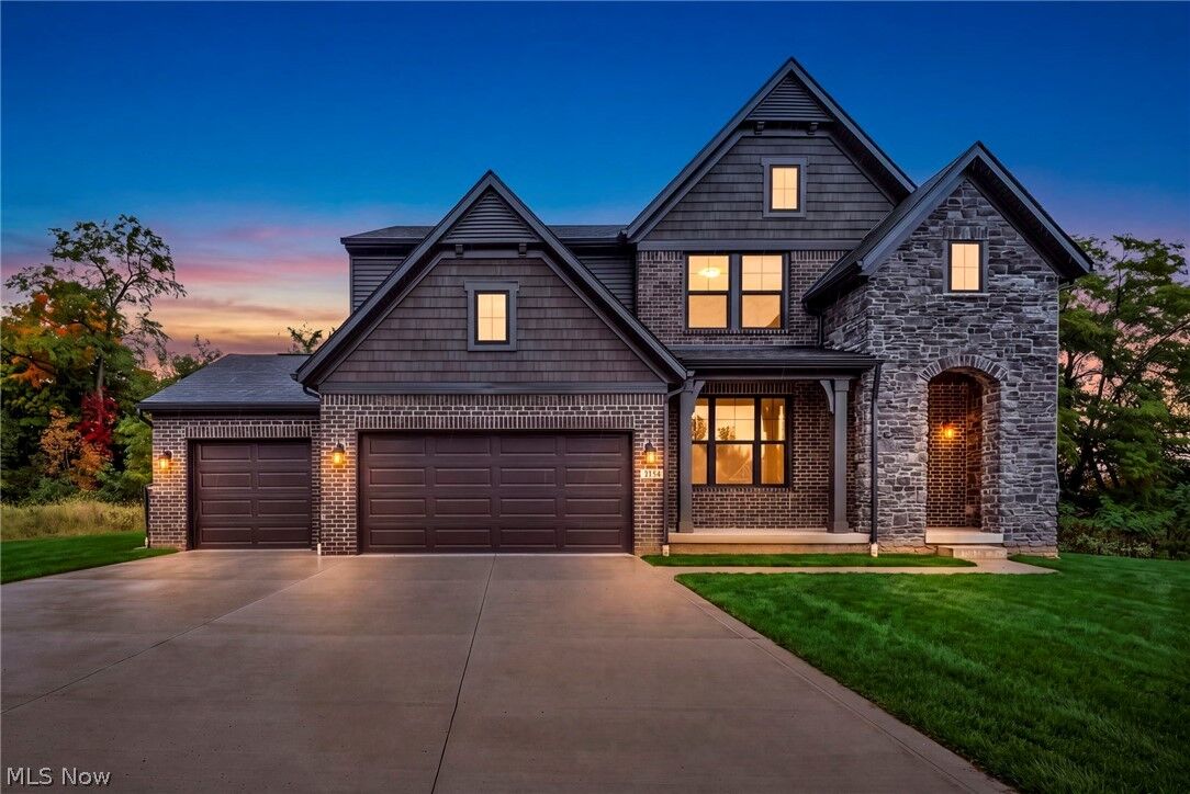 Property Photo:  3775 Overlook Court  OH 44333 