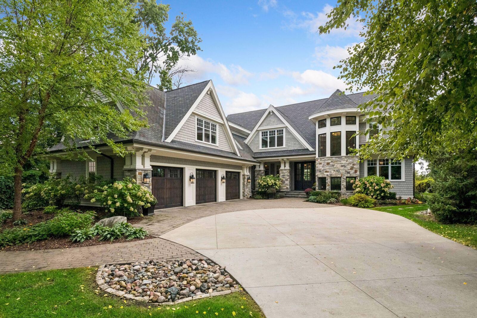 Property Photo: 4105 County Road 44 MN 55364