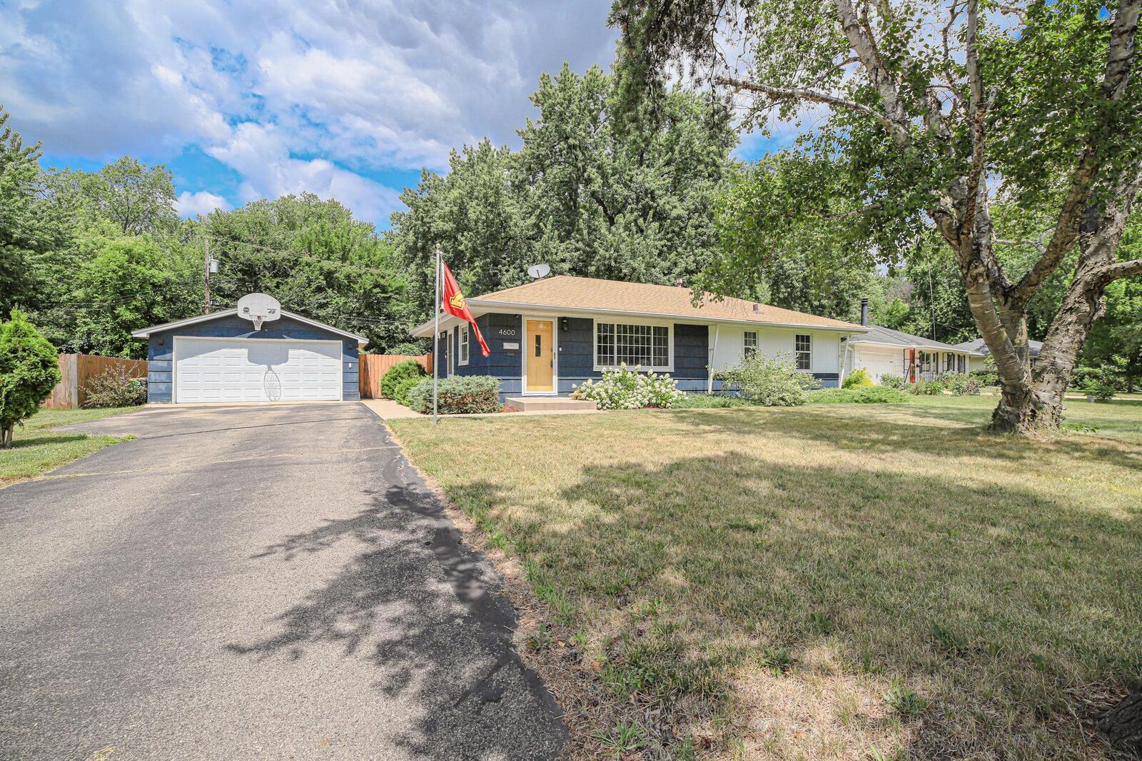 Property Photo: 4600 Nord Drive MN 55437