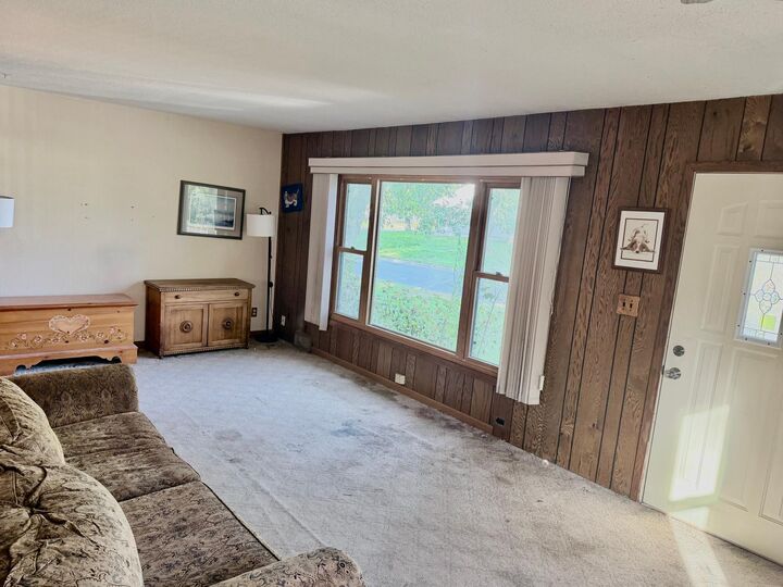 Property Photo:  2205 Brookview Drive  MN 55430 