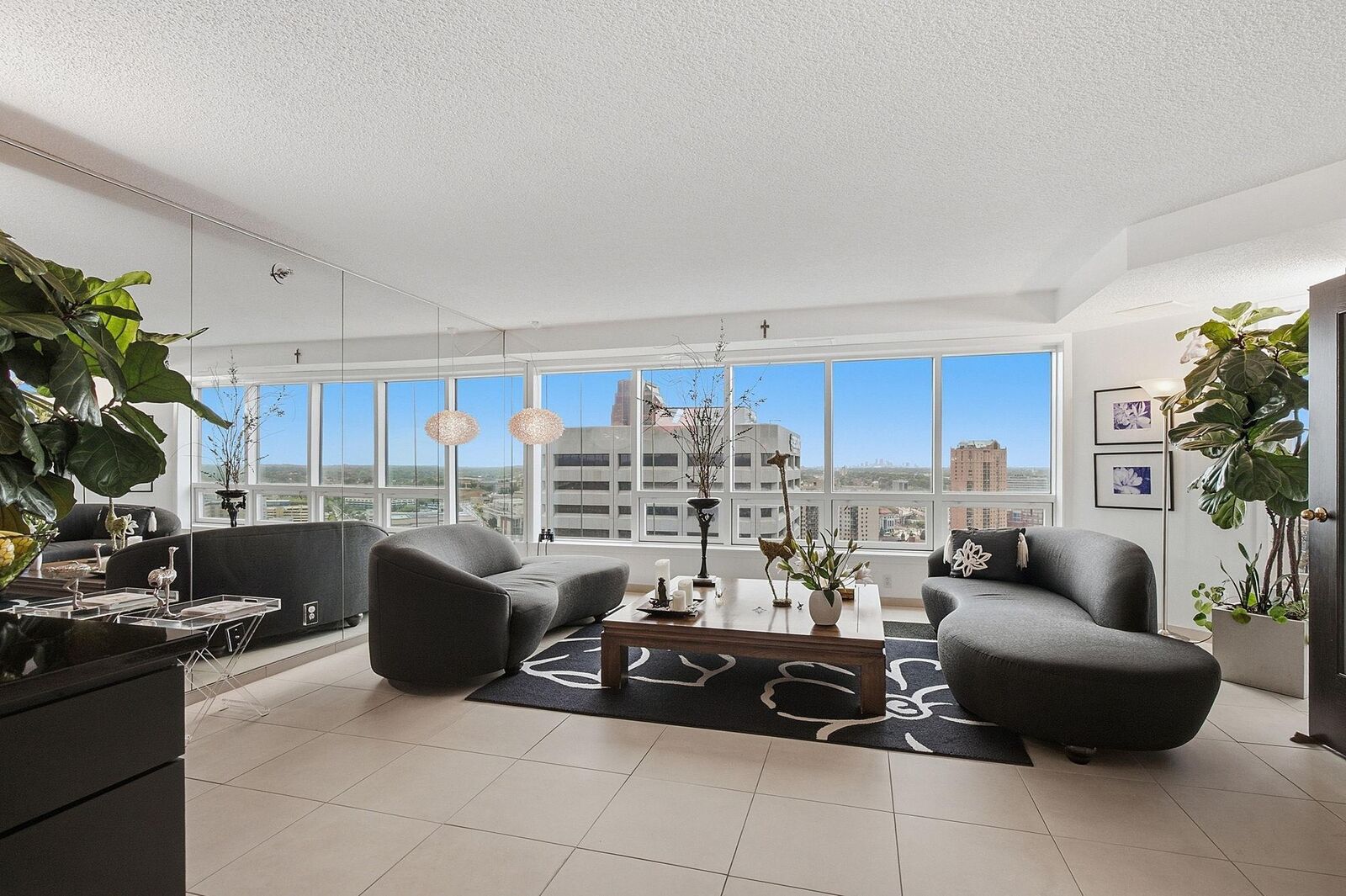 Property Photo: 168 6th Street E 3206 MN 55101