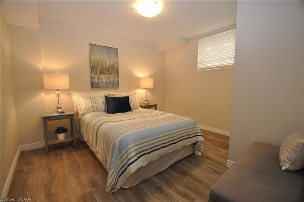 Property Photo:  721 Limeridge Road E Basement  ON L8W 1A3 