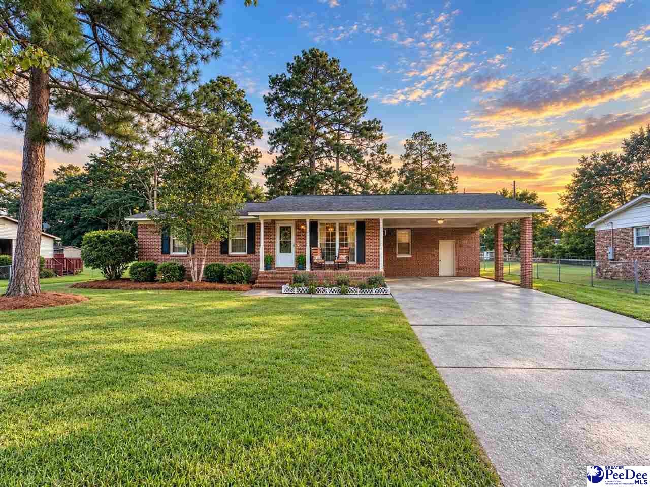 Property Photo: 1112 Pineapple Gate Drive SC 29501