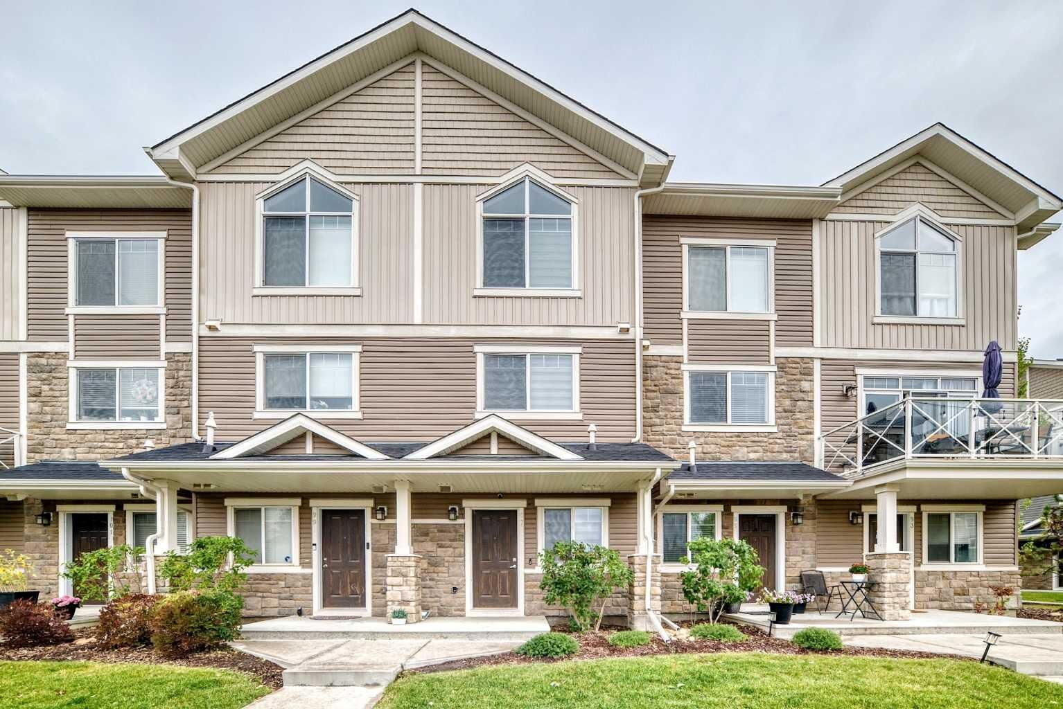 Property Photo: 97 Skyview Ranch Manor NE AB T3N 0R6