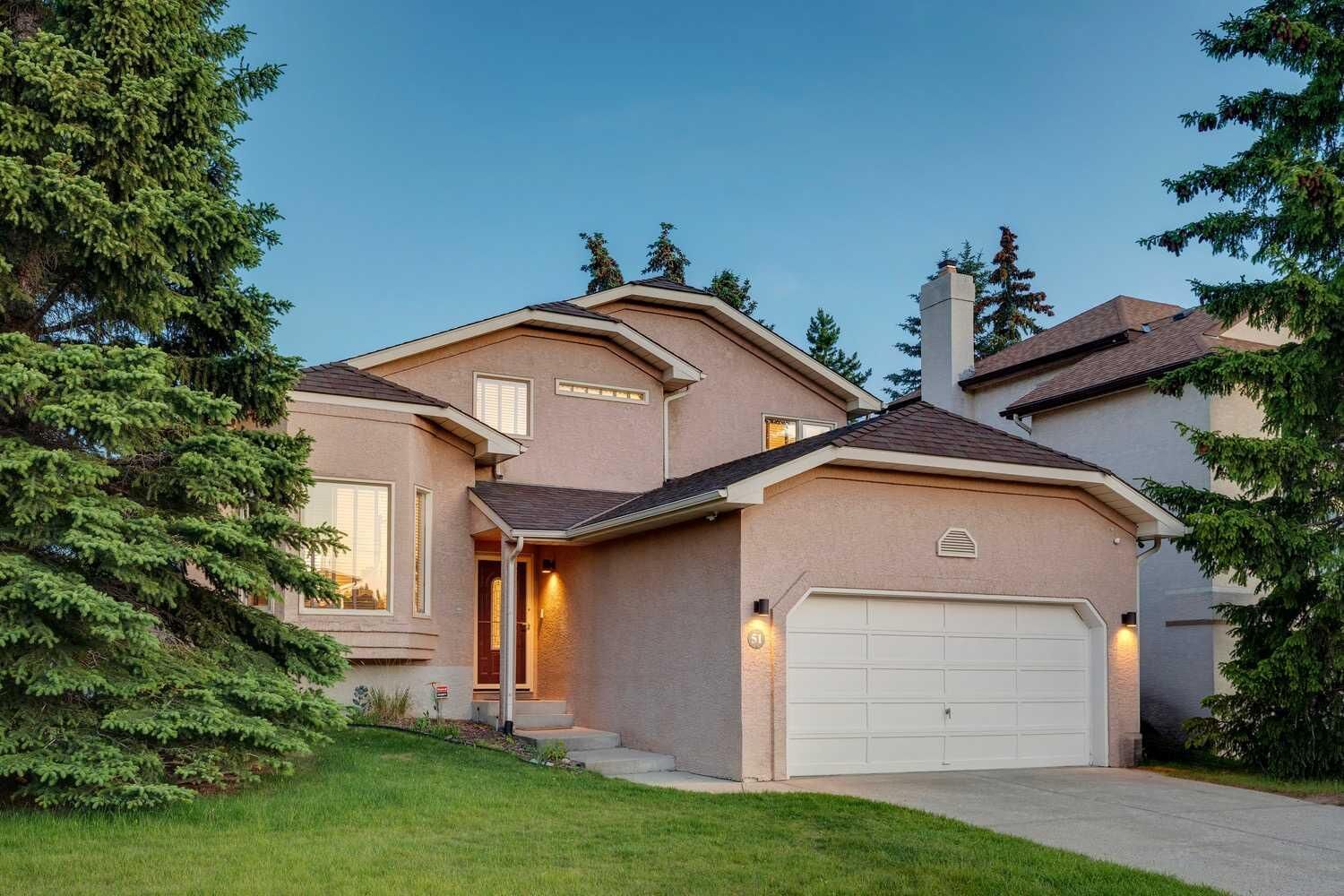 Photo de la propriété: 51 Straddock Crescent SW AB T3H 2S9