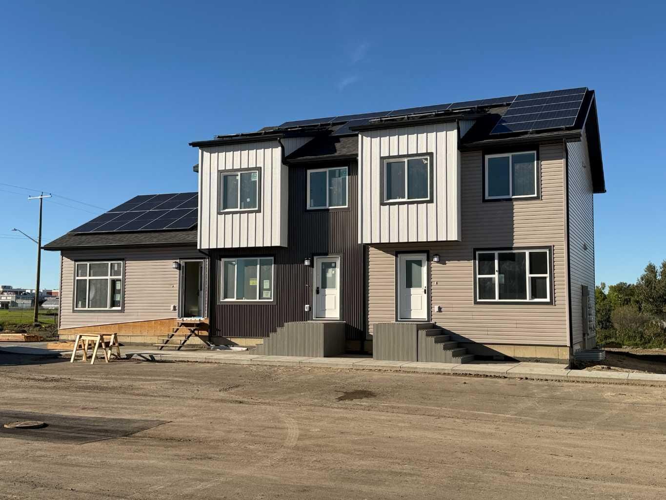 Property Photo:  475 3 A Street 103  AB T0L 1V0 