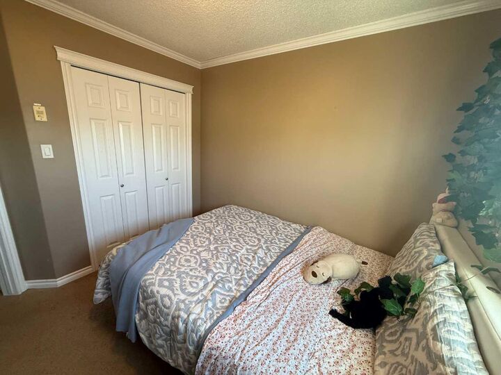 Property Photo:  5300 45 204  AB T0H 1W0 