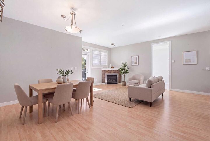 Property Photo:  303 19 Avenue SW 207  AB T2S 0E1 